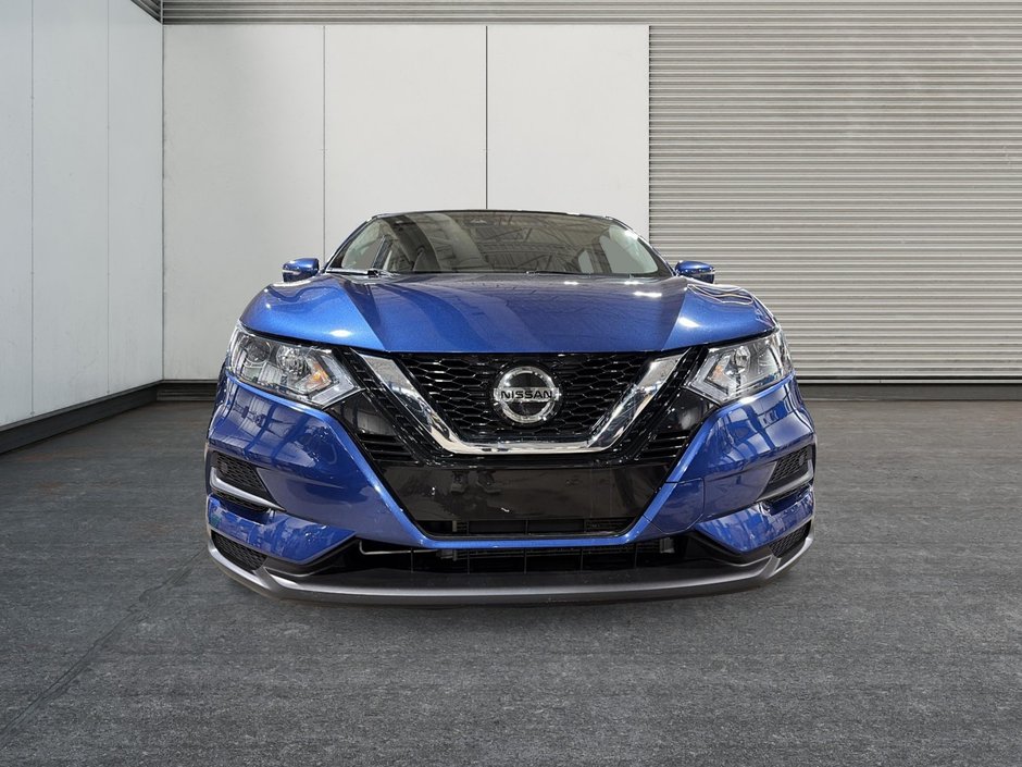 2022 Nissan Qashqai S-1