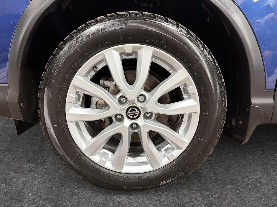 2022 Nissan Qashqai S-6