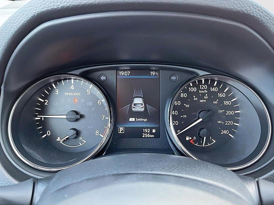 2023 Nissan Qashqai SV AWD-13