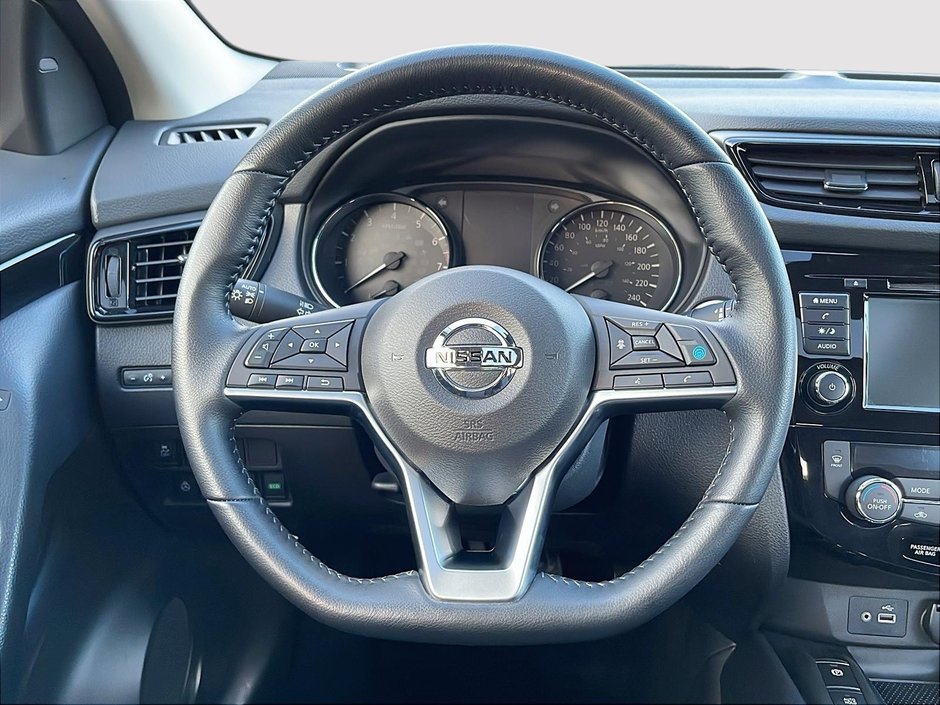 2023 Nissan Qashqai SV-11