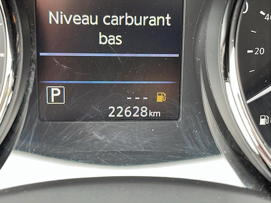 2023 Nissan Qashqai SV-12