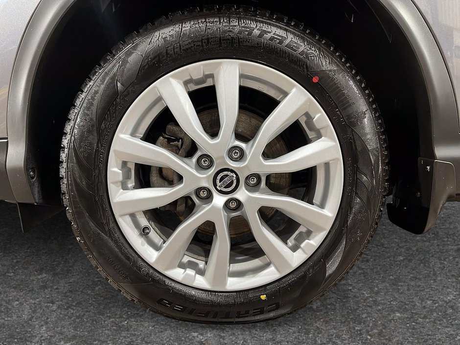 Nissan Qashqai S 2023-6