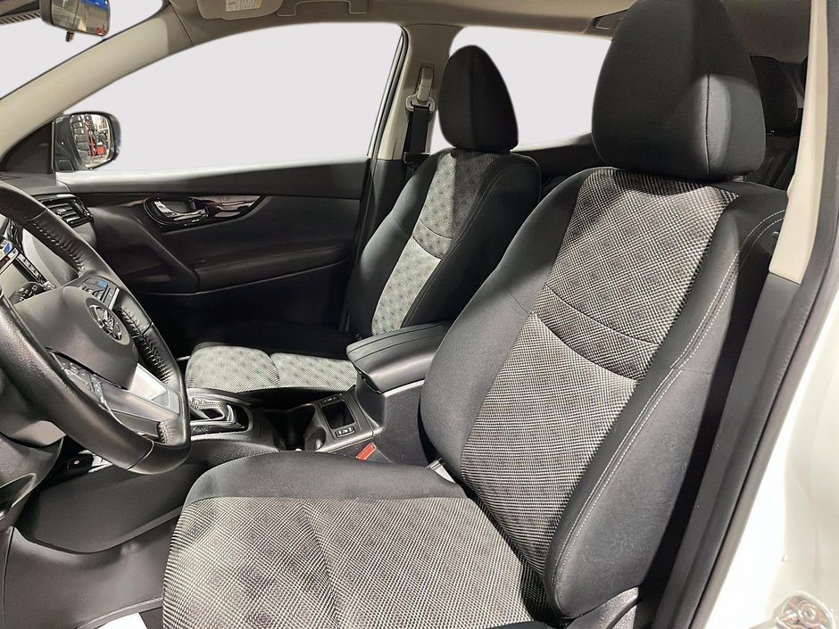 2023 Nissan Qashqai SV AWD-8