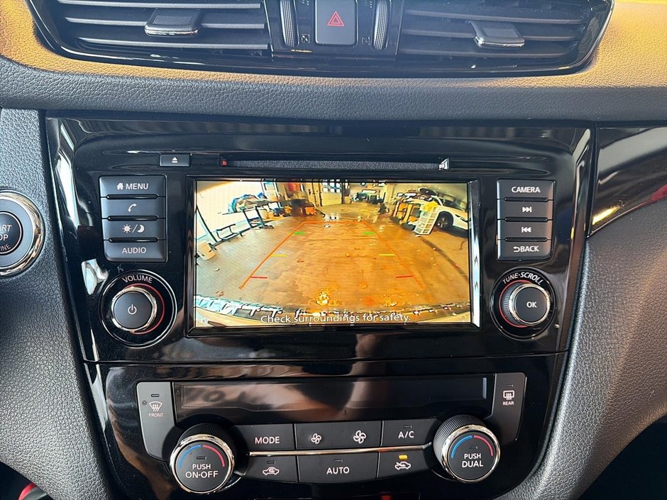 2023 Nissan Qashqai SV AWD-14