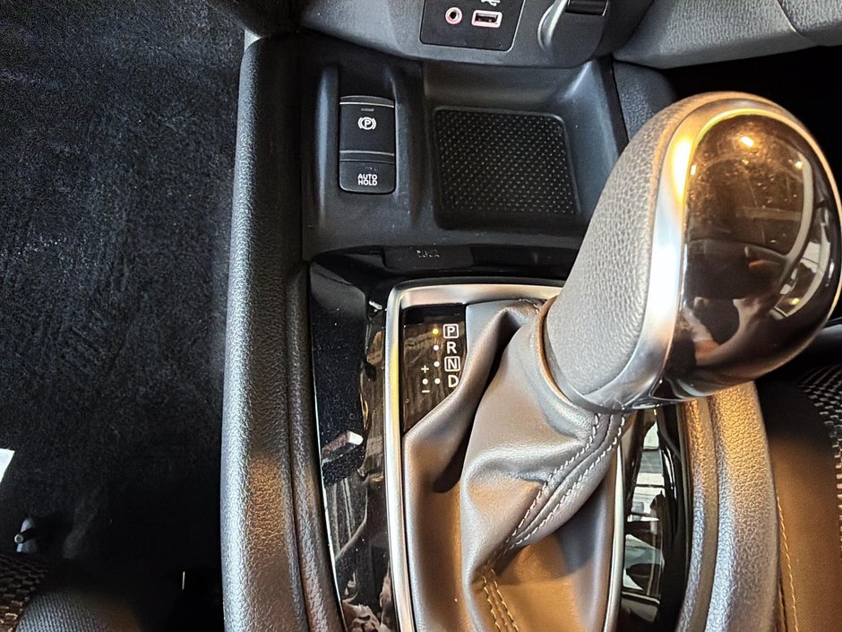 2023 Nissan Qashqai SV AWD-12