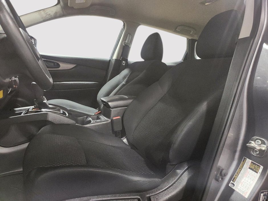 Nissan Qashqai S AWD 2023-8