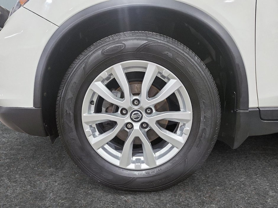 2017 Nissan Rogue SV-6