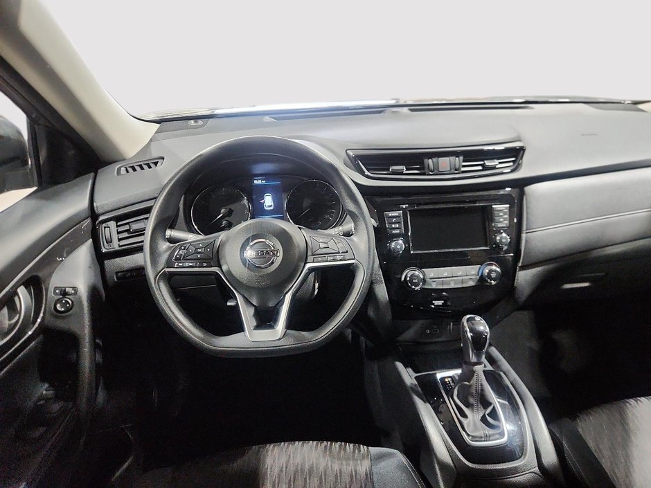 2019 Nissan Rogue S-9