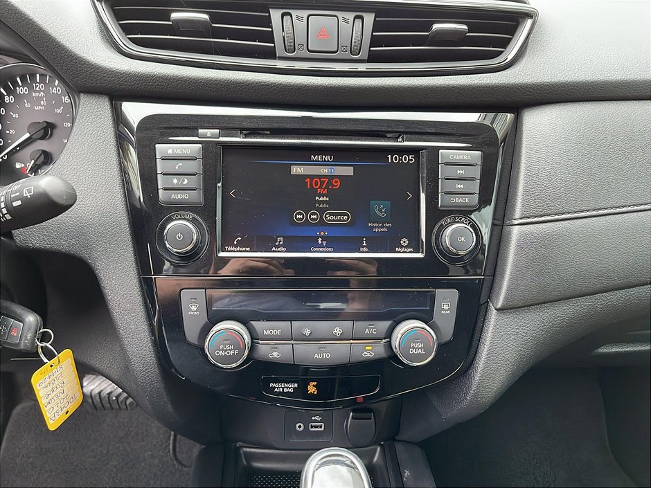 2020 Nissan Rogue S-17
