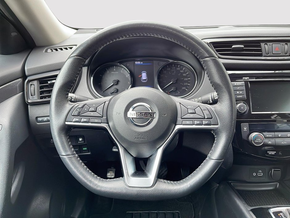2020 Nissan Rogue S-11
