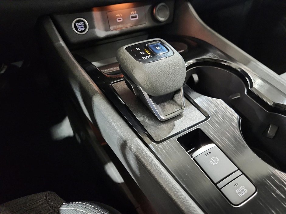 2021 Nissan Rogue SV AWD-14