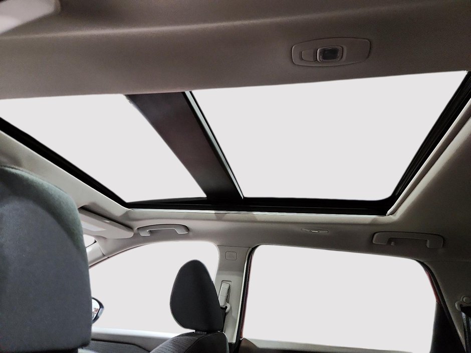 2021 Nissan Rogue SV-16