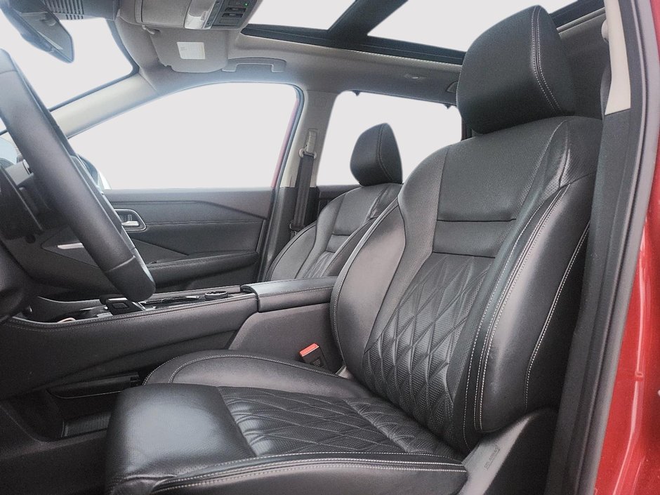 Nissan Rogue Platinum 2021-8