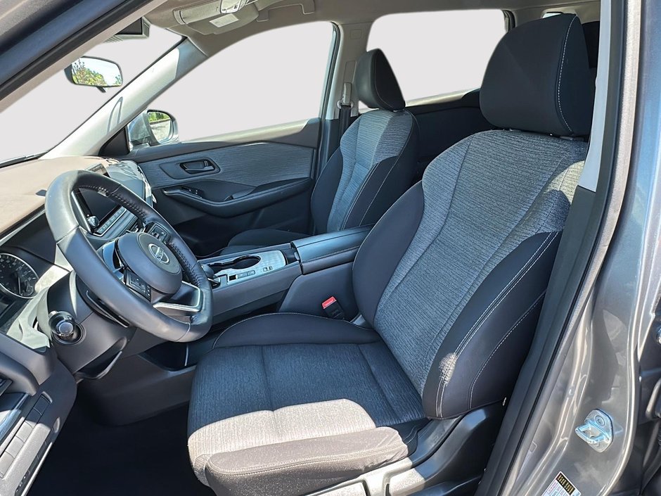 2021 Nissan Rogue S-8