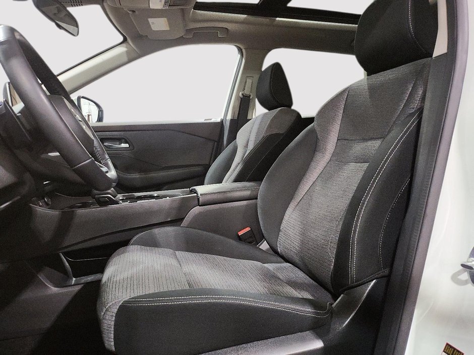 2021 Nissan Rogue SV-8