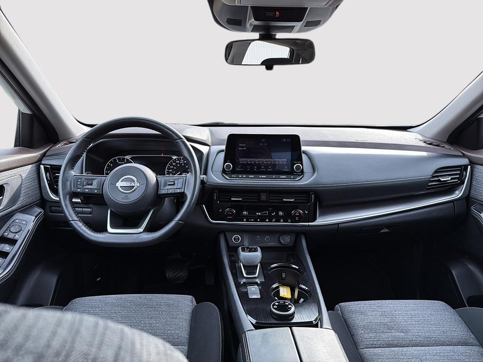 2022 Nissan Rogue SV AWD-9