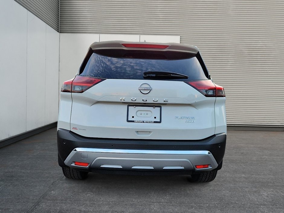 2022 Nissan Rogue PLATINUM AWD-2