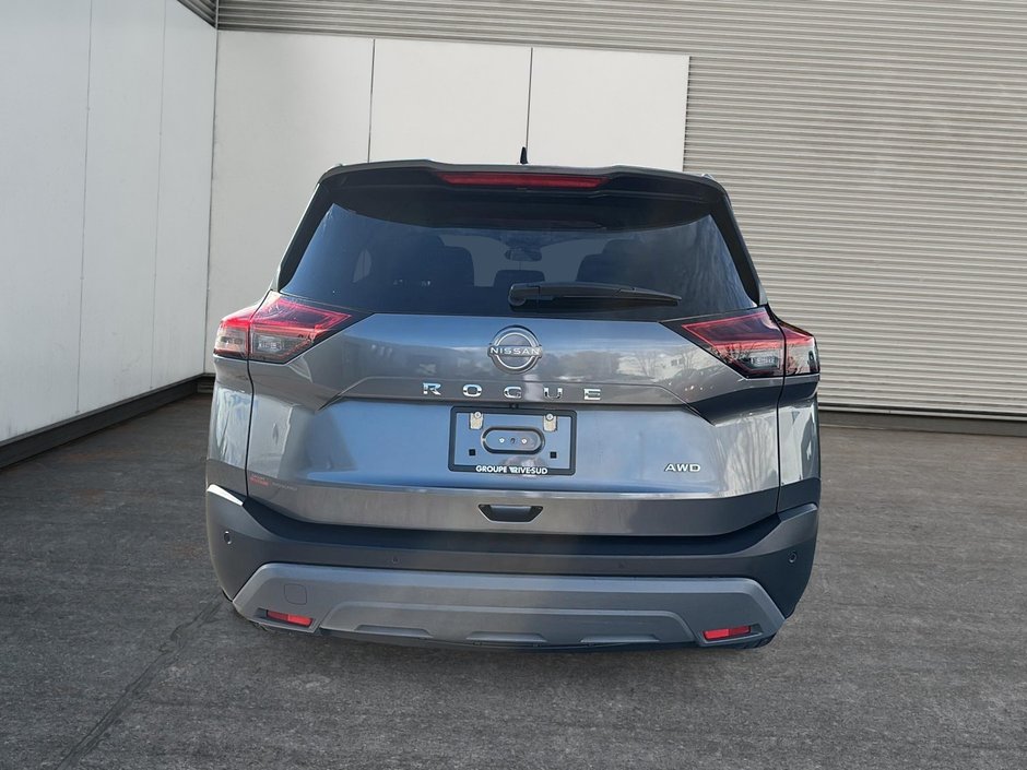 2022 Nissan Rogue S-2