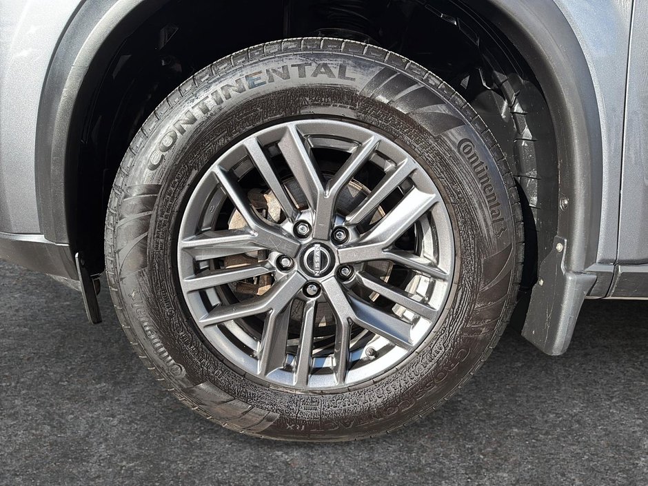 2022 Nissan Rogue S-6