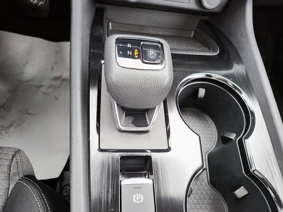 2022 Nissan Rogue SV AWD-21