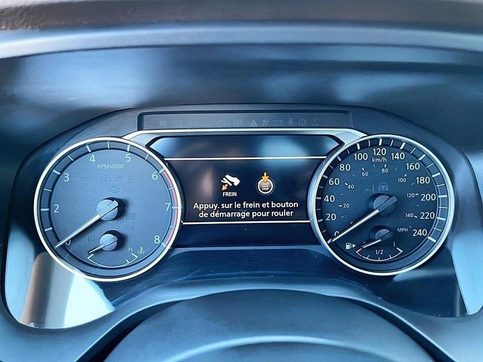 Nissan Rogue SV AWD 2023-13