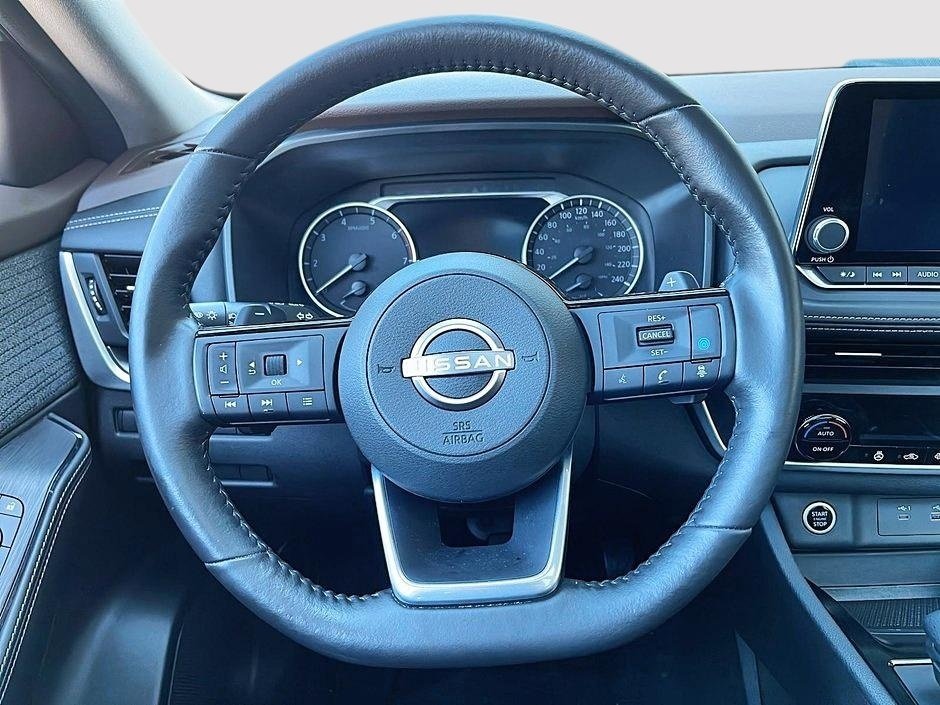 Nissan Rogue SV AWD 2023-11