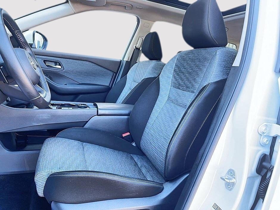 Nissan Rogue SV AWD 2023-8