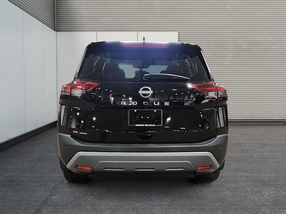2023 Nissan Rogue S-2
