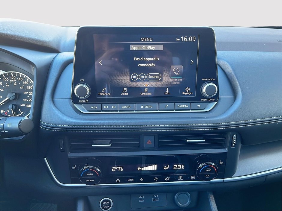 Nissan Rogue SV 2023-18