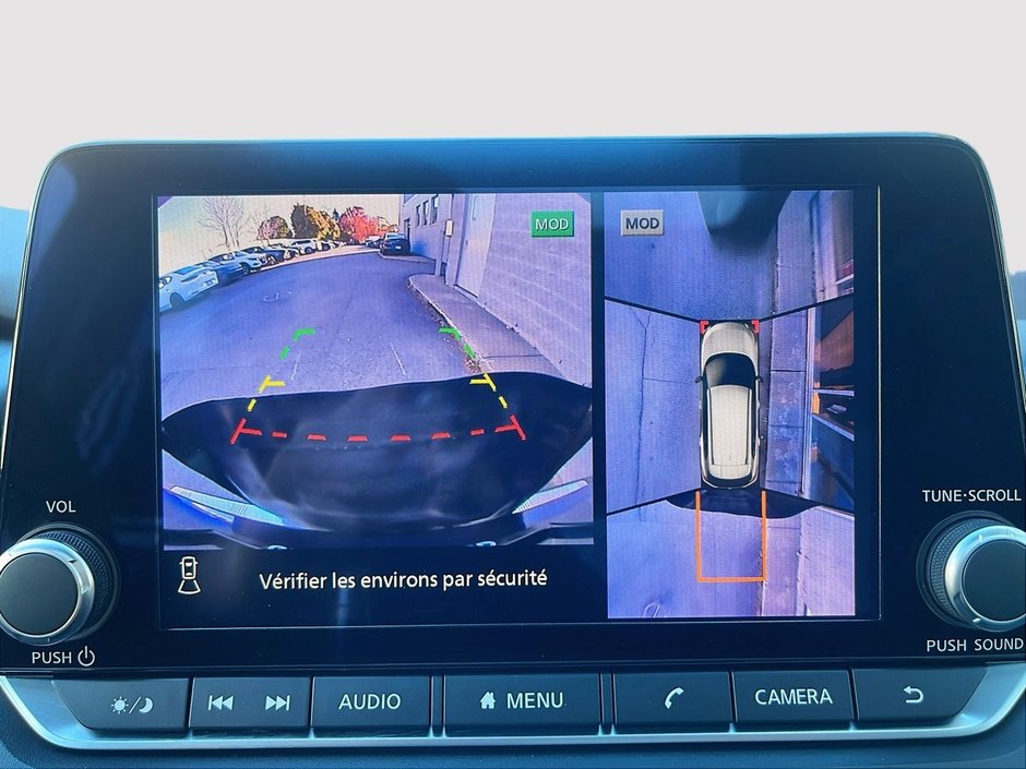 Nissan Rogue SV 2023-17