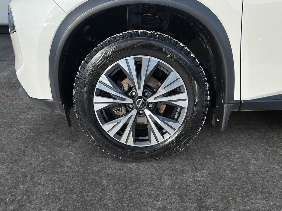 2023 Nissan Rogue SV-6