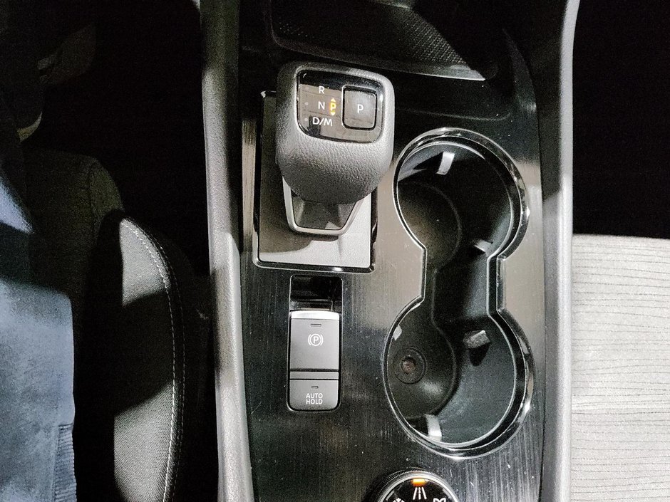 2023 Nissan Rogue SV-14