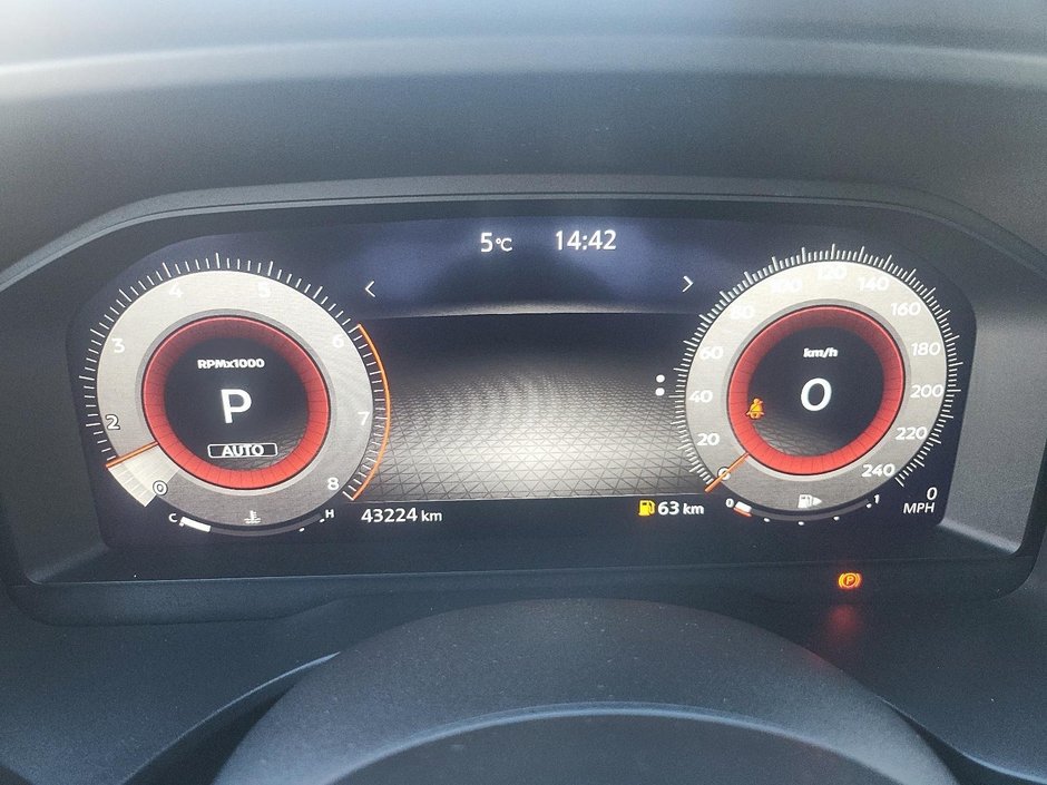 Nissan Rogue Platinum 2023-13