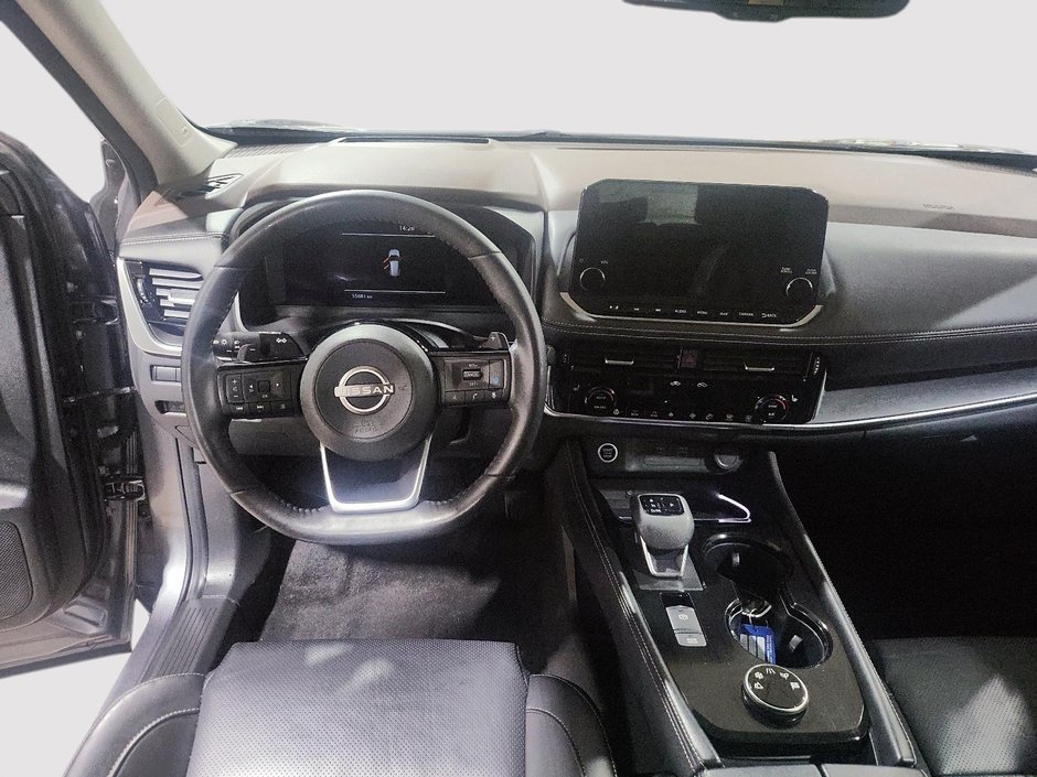 2023 Nissan Rogue Platinum-9