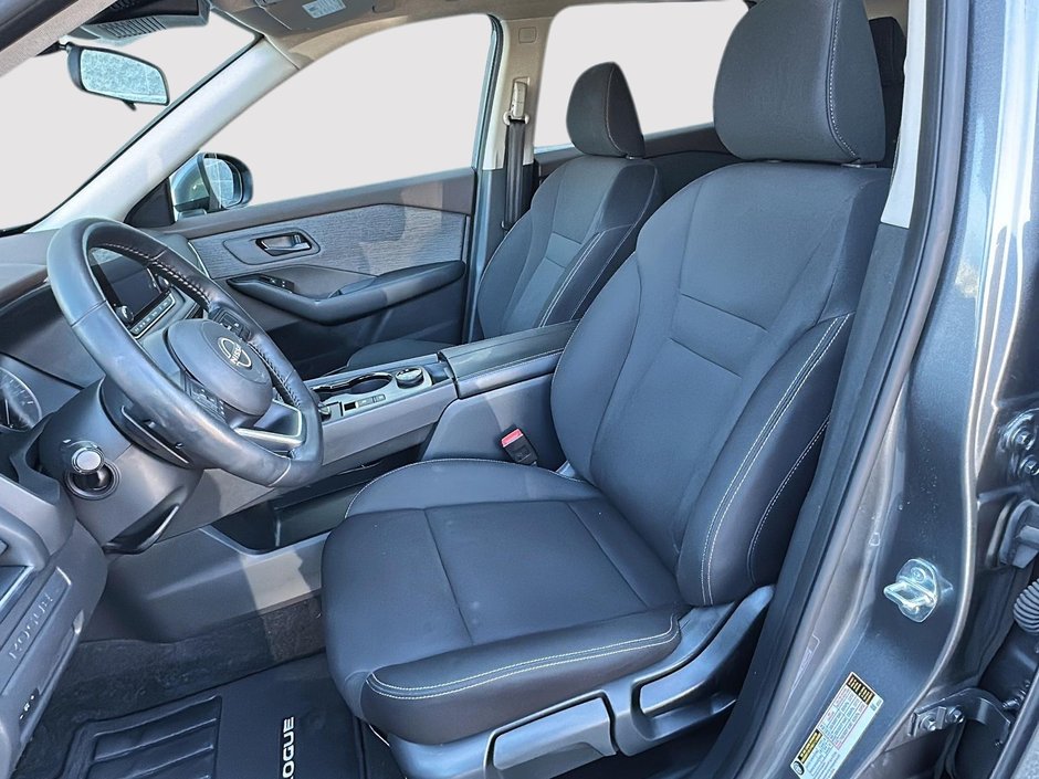 Nissan Rogue S AWD 2023-8