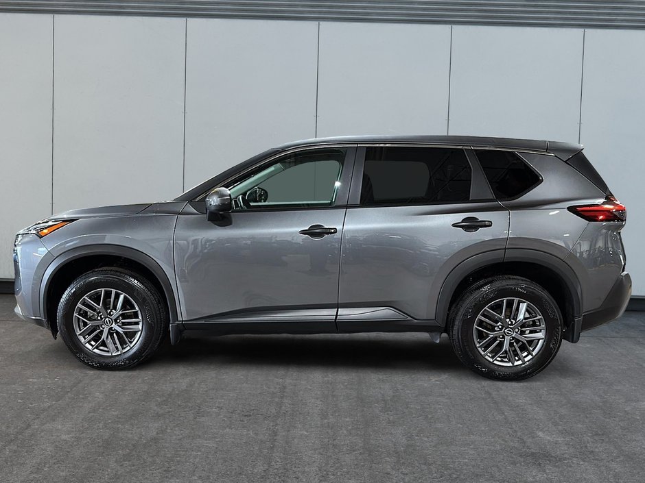 2023 Nissan Rogue S-4