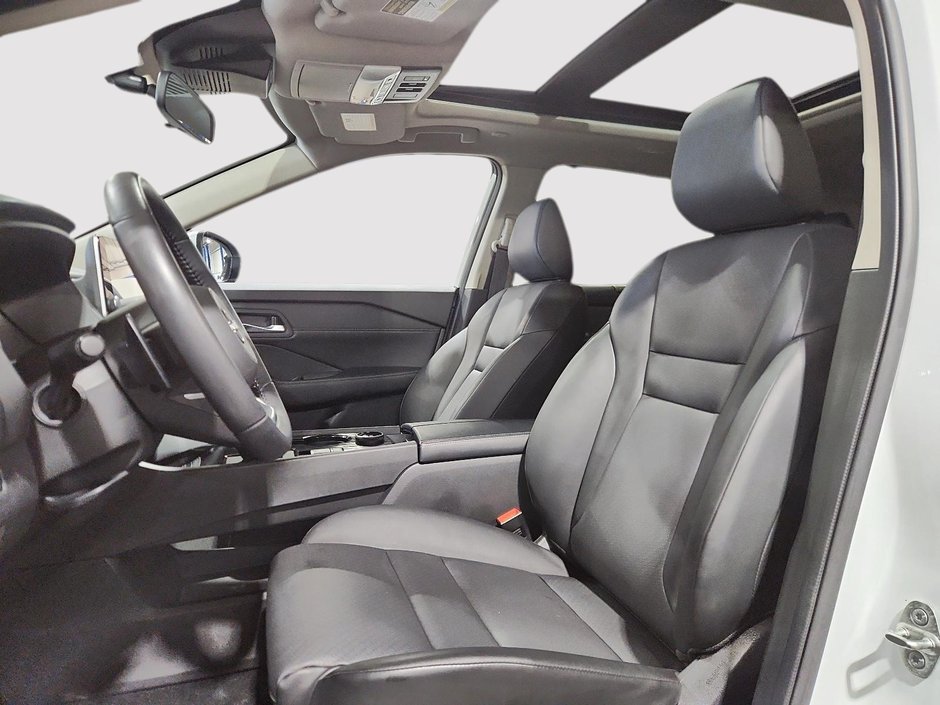 2024 Nissan Rogue SV-8