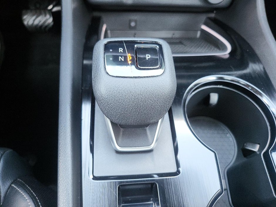 2024 Nissan Rogue SL AWD-14