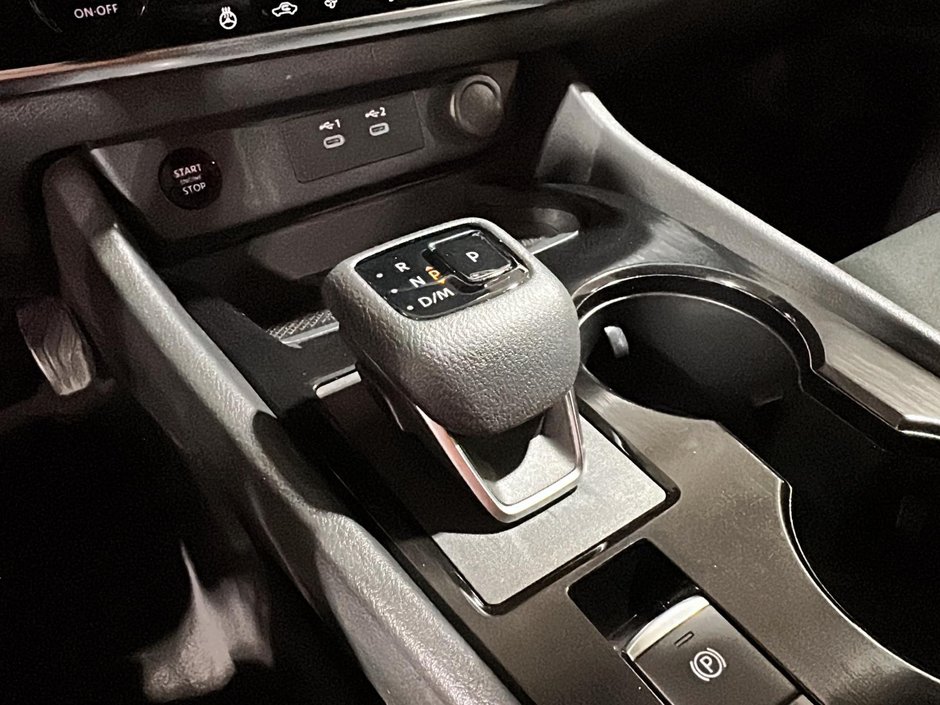 Nissan Rogue S AWD 2024-14