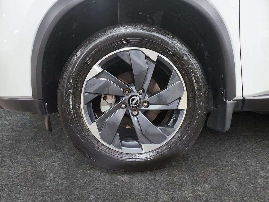 Nissan Rogue SV AWD 2024-6