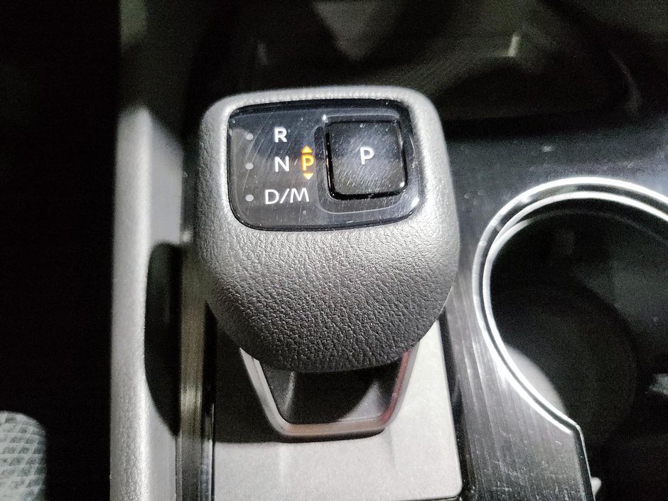 Nissan Rogue SV AWD 2024-14
