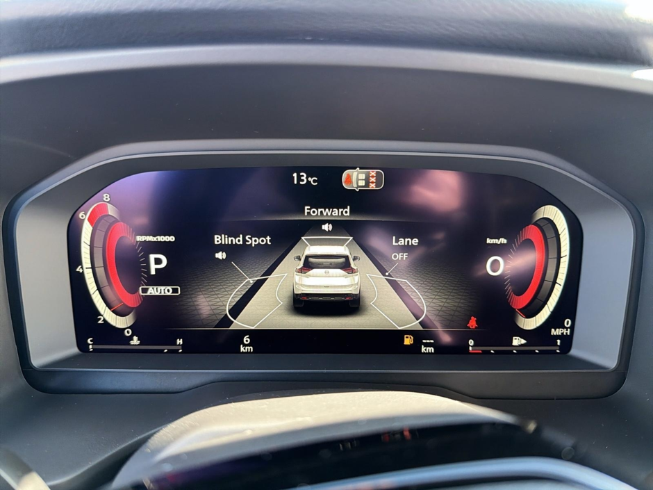 2026 Nissan Rogue Platinum-16