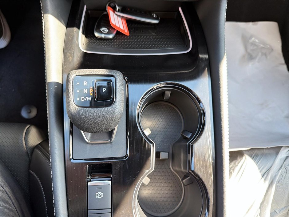 2026 Nissan Rogue Platinum-13