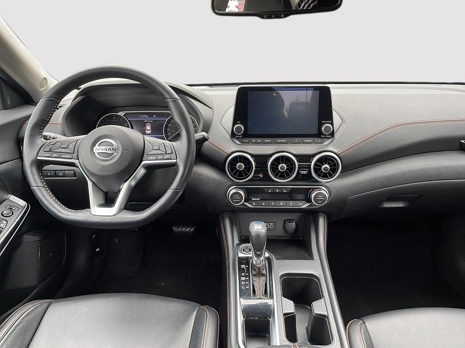 Nissan Sentra SR PRIVILEGE 2020-9