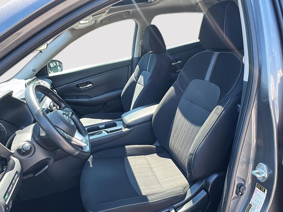 Nissan Sentra SV 2022-8