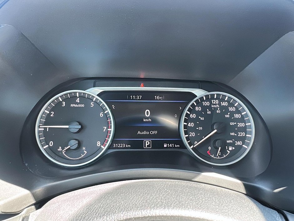 Nissan Sentra SV 2022-13