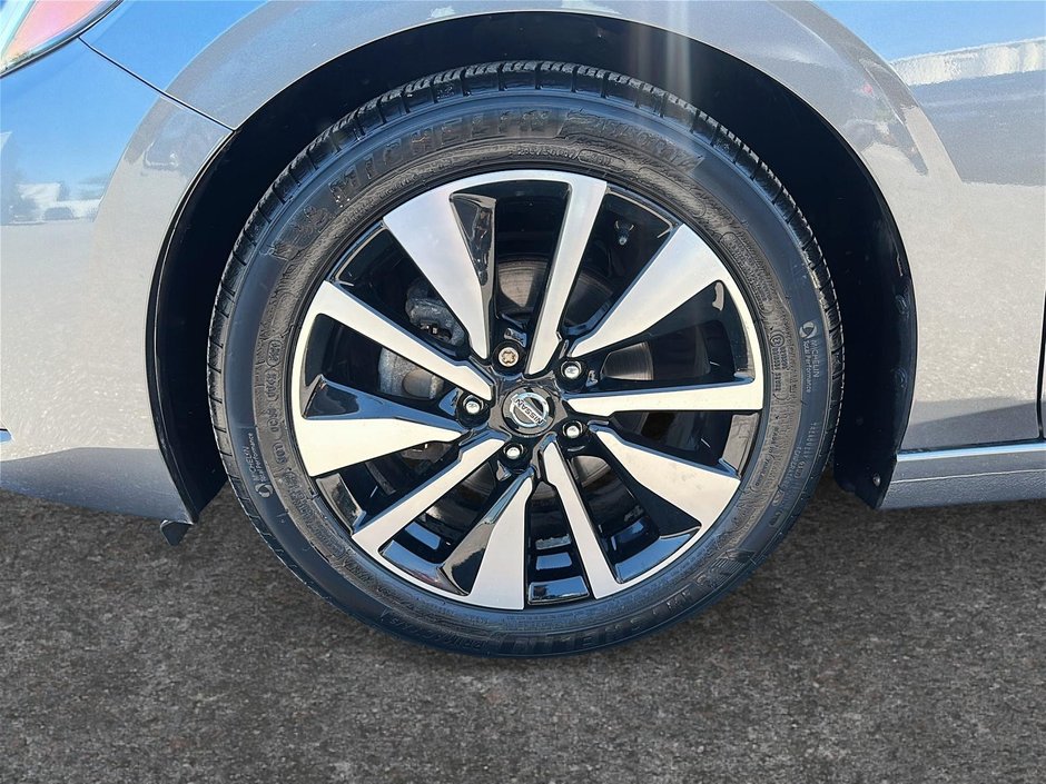 Nissan Sentra SV 2022-6