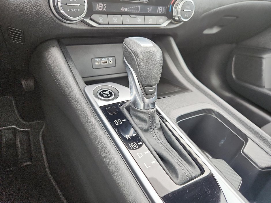 2023 Nissan Sentra SV AUTOMATIQUE-14
