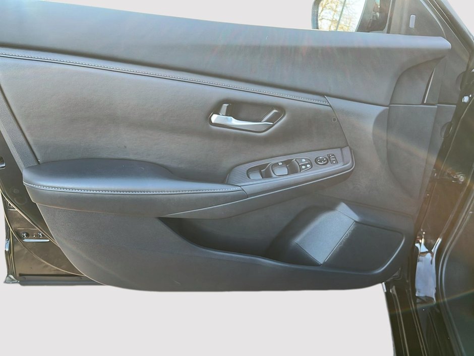 2023 Nissan Sentra SV-10