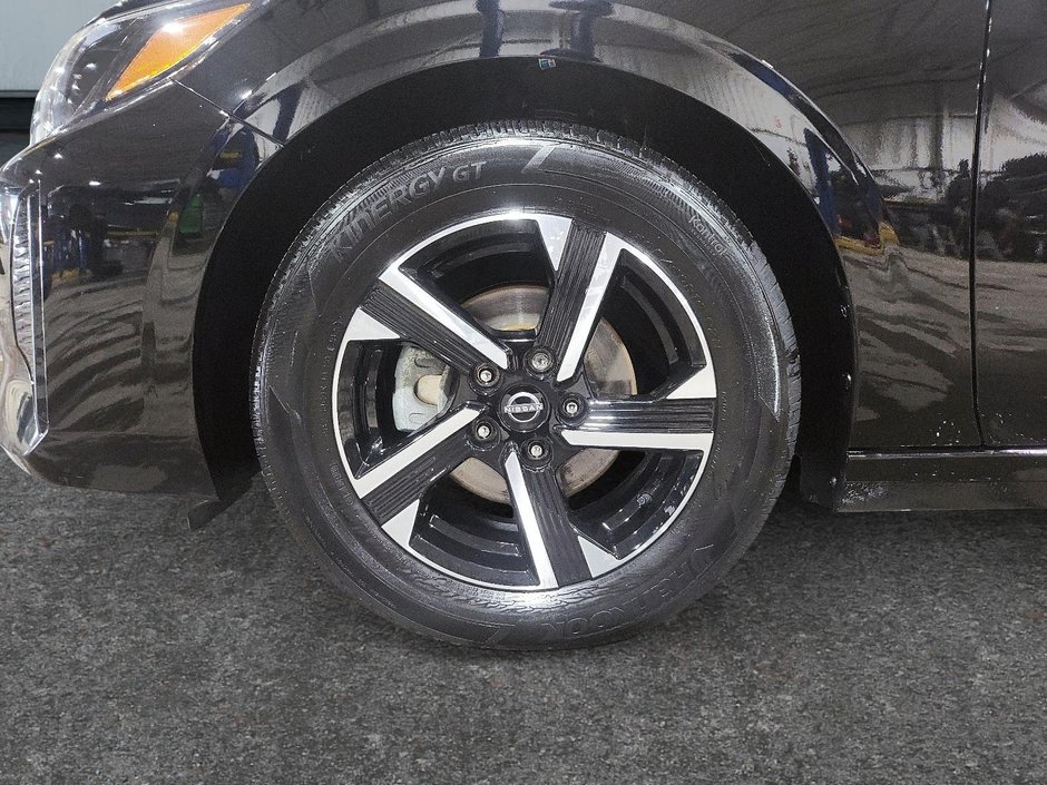 2024 Nissan Sentra SV-6